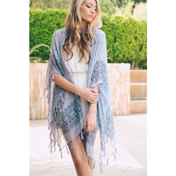 littlegypsie Jackets & Blazers - Periwinkle Paisley Tassel Kimono